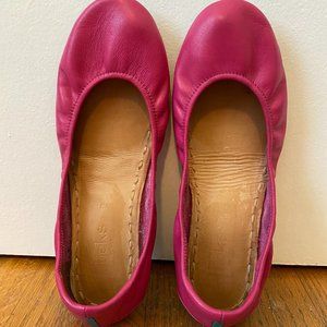 Fushia Tieks Size 9